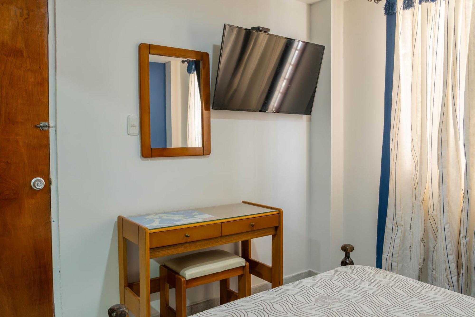 Hotel Veleros Cartagena Екстер'єр фото