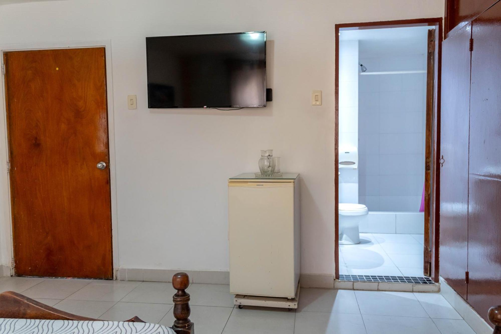 Hotel Veleros Cartagena Екстер'єр фото