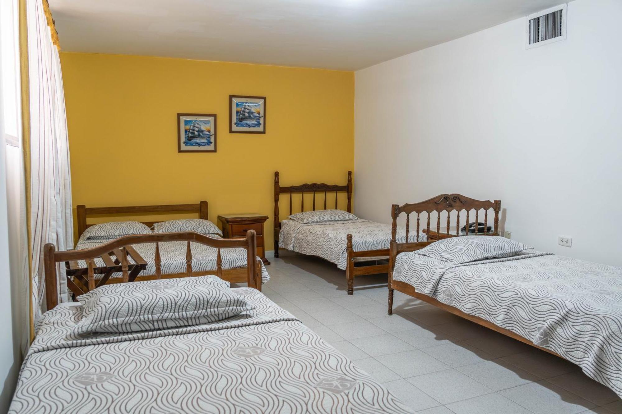 Hotel Veleros Cartagena Екстер'єр фото